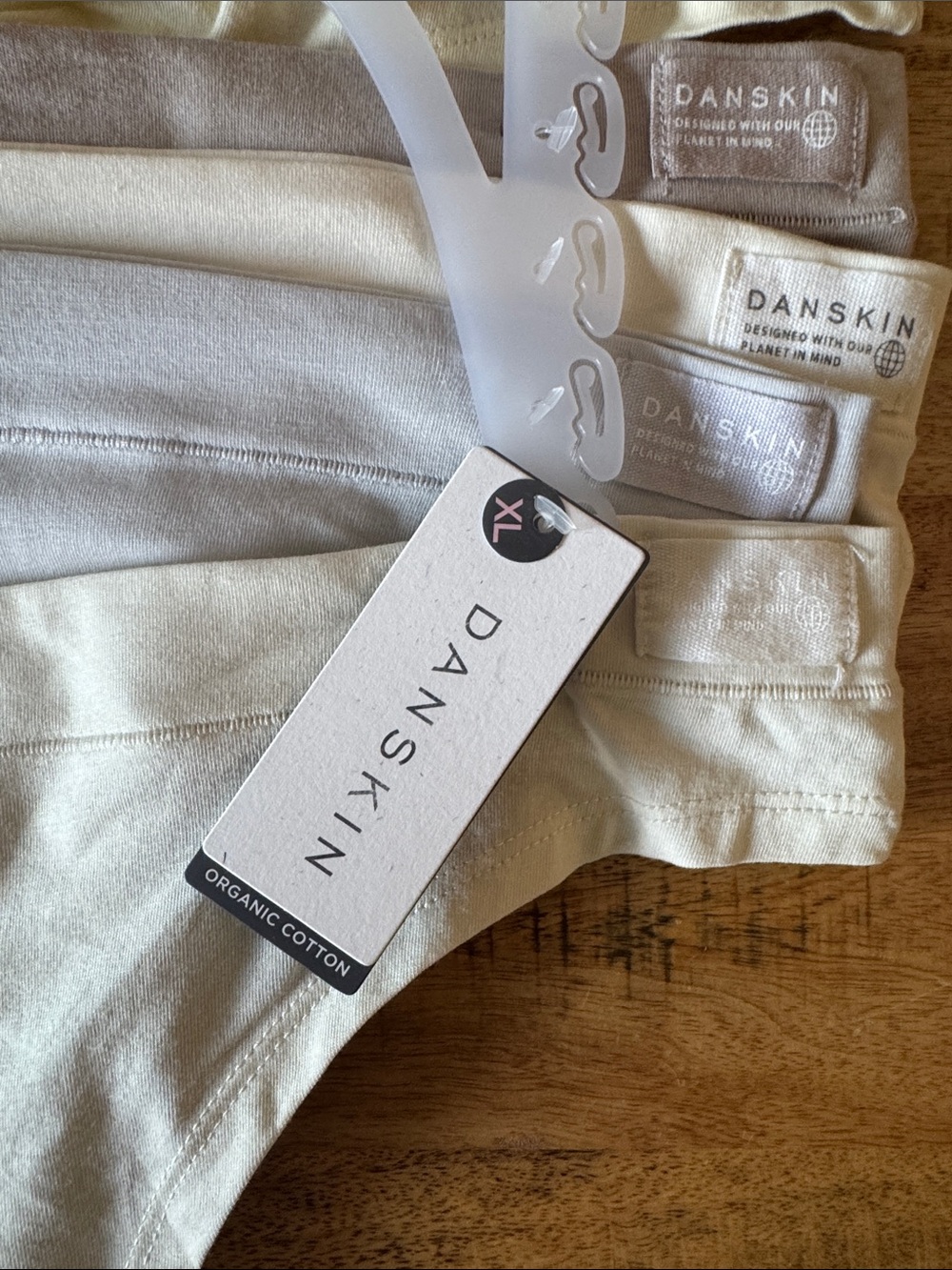 Danskin Organic Cotton Thong Set - light nudes pastels beige set of 5 NWT - Picture 2 of 6